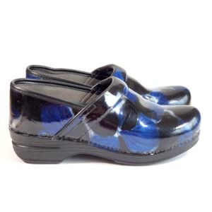 Dansko Women's Pro XP Clog Hibiscus